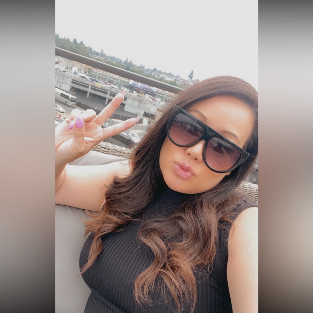 Meet your Posher, Robyn